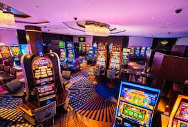 Kilat 333 Live Casino pengalaman bermain baccarat dan roulette bersama dealer sungguhan